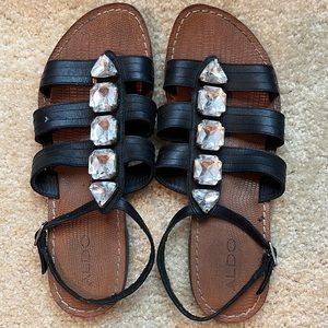 Women’s black Aldo sandals size 7.5
